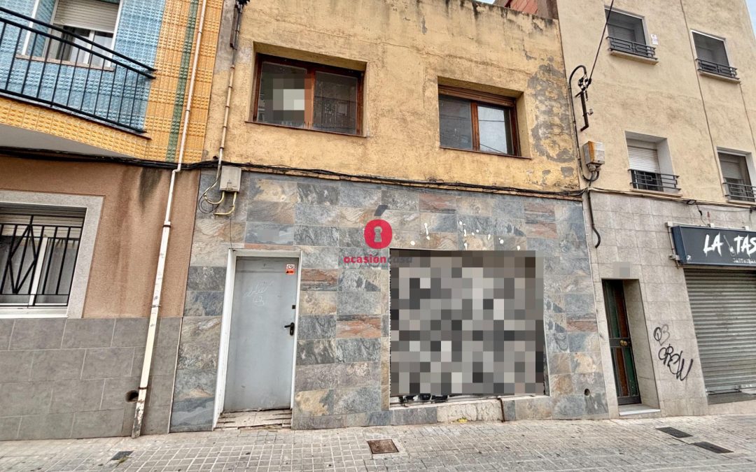 Edificio de 98.00m² en La Salut – Lloreda, Badalona