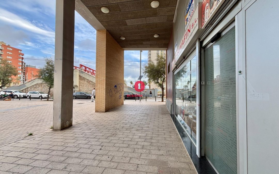 Local comercial de 128.00m² en Pep ventura, Badalona