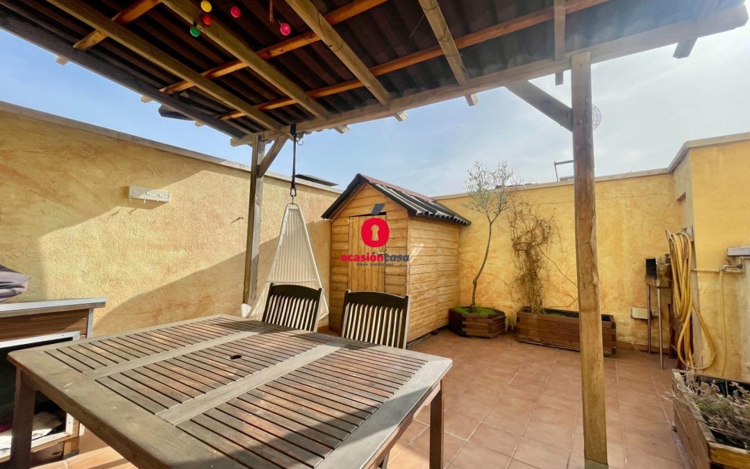 Ático de 80.00m² en Bufala, Badalona